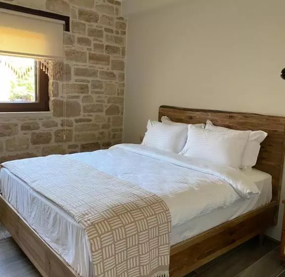 Meryem Hanim Buti̇k Otel