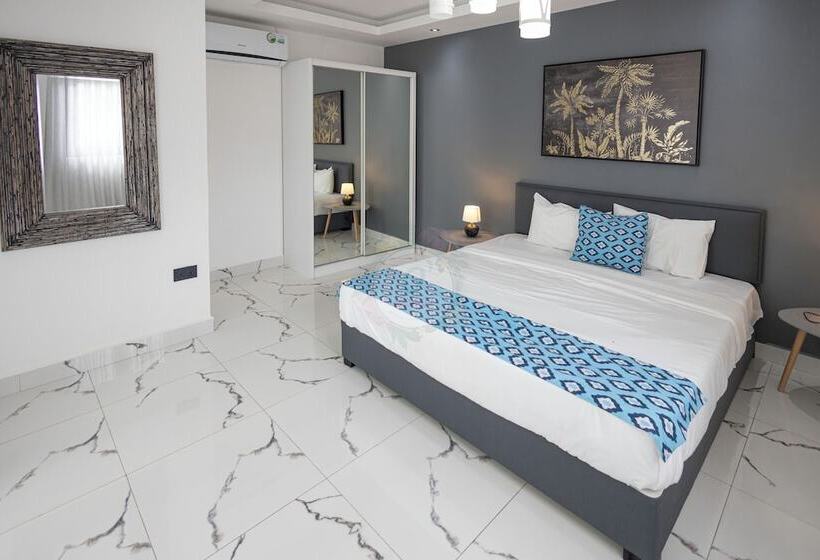 O Beach Boutique Studios