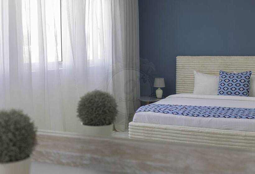 O Beach Boutique Studios