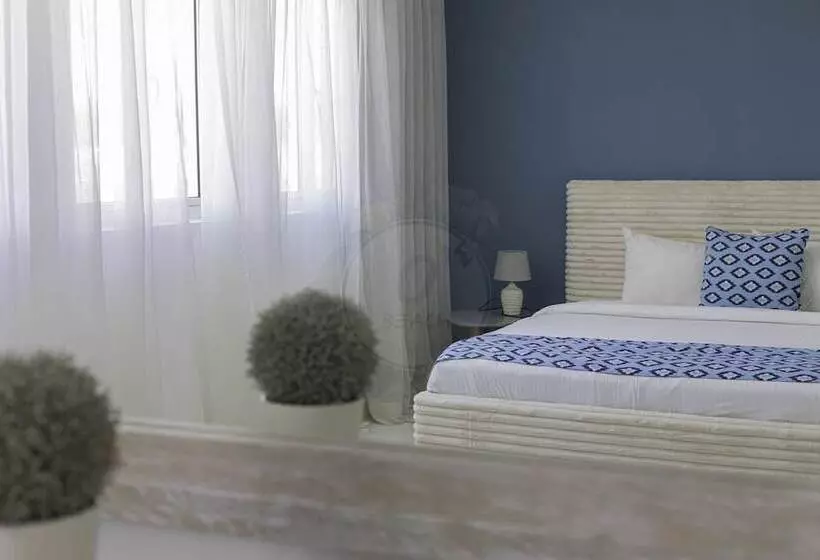 O Beach Boutique Studios