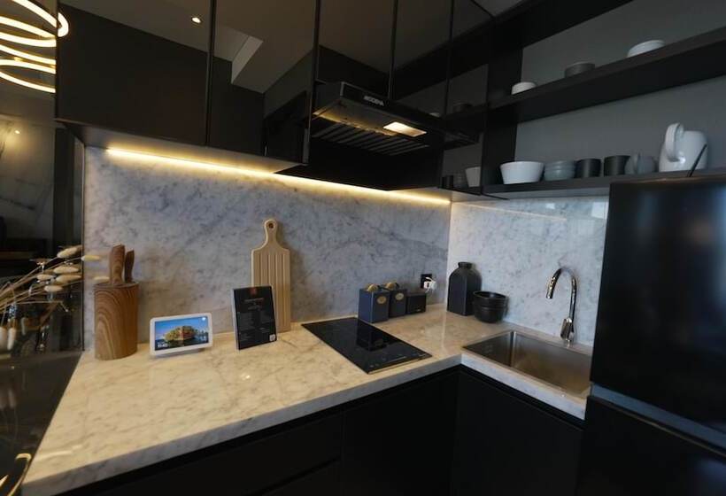 The One Umalas Signature