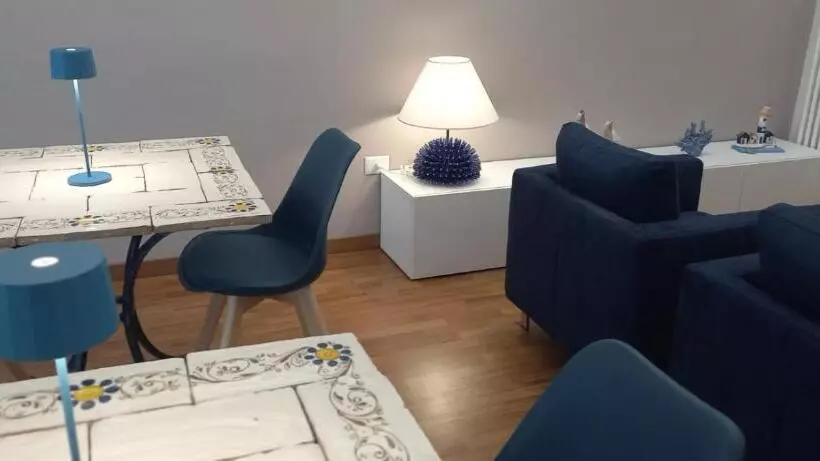 تختخواب و صبحانه Orchid Luxury Suite