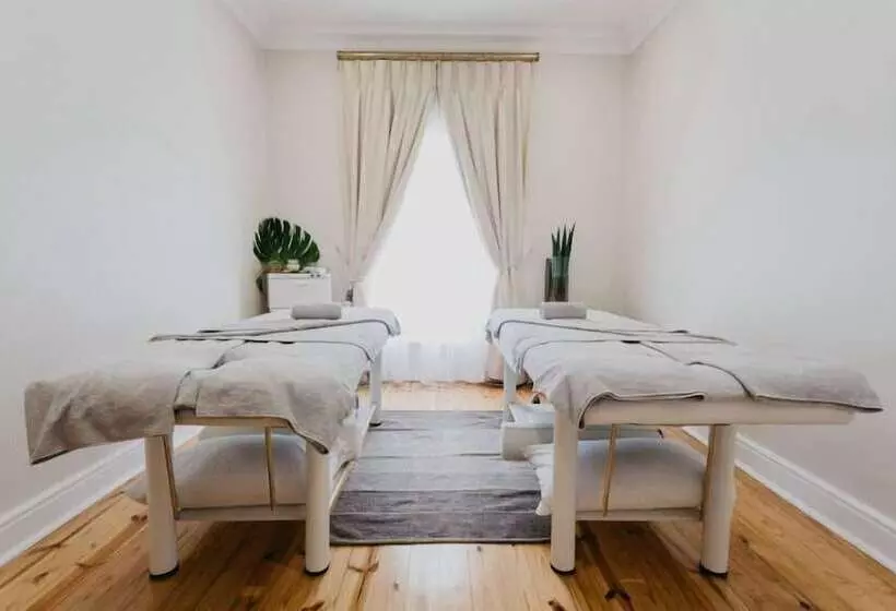 Hotelli Akamah Estate