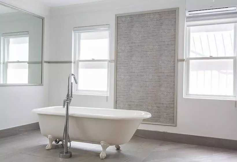 Hotelli Akamah Estate