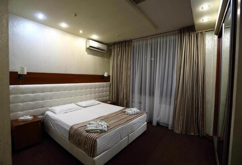 هتل Football Land