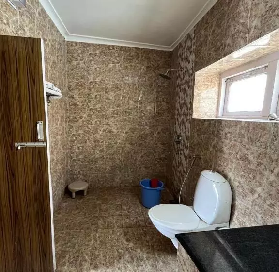 هتل Galdan Continental