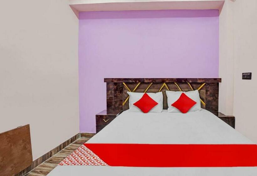 هتل Oyo Flagship 81364  Ars