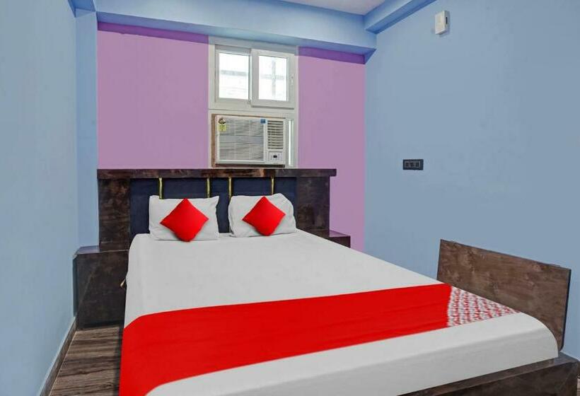 هتل Oyo Flagship 81364  Ars