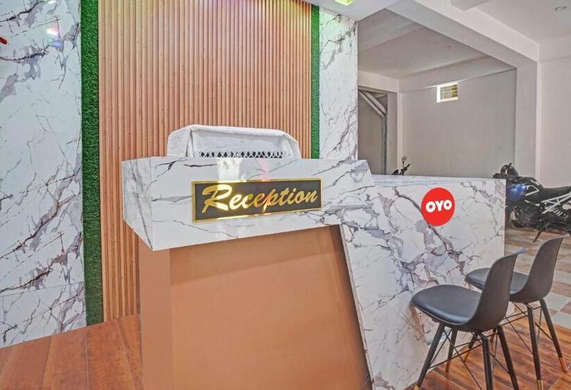 هتل Oyo Flagship 81364  Ars