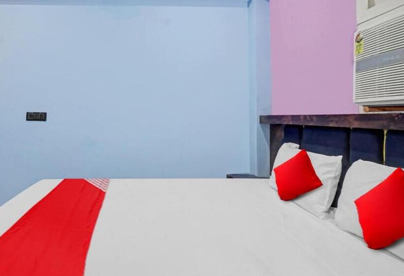 هتل Oyo Flagship 81364  Ars