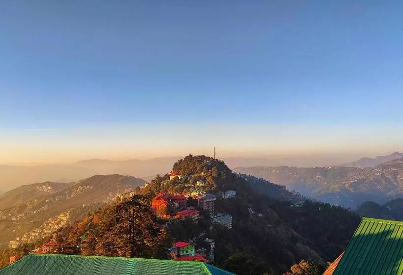 Hotelli The Ashoka Inn 300mts Walkable From Mall Road