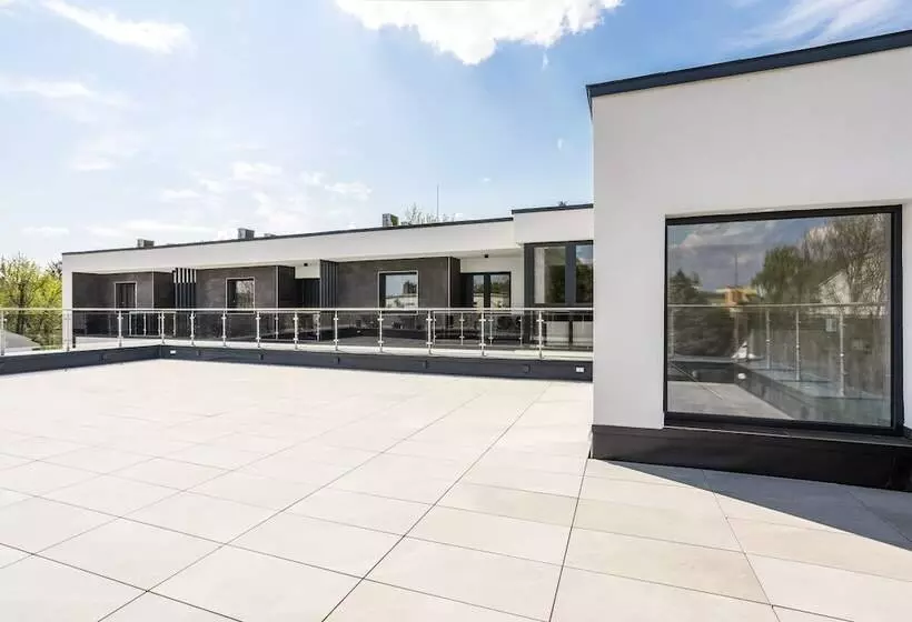 Aamiaismajoitus (B&B) Ikonik Spa