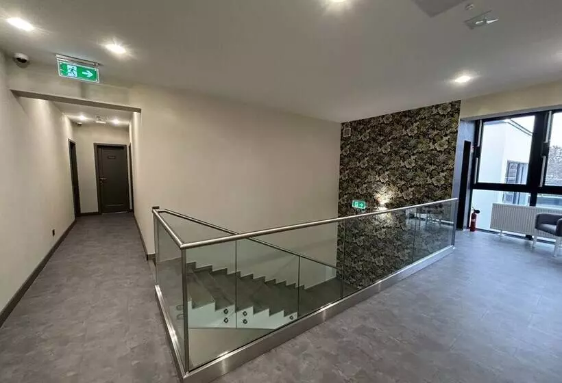 Aamiaismajoitus (B&B) Ikonik Spa