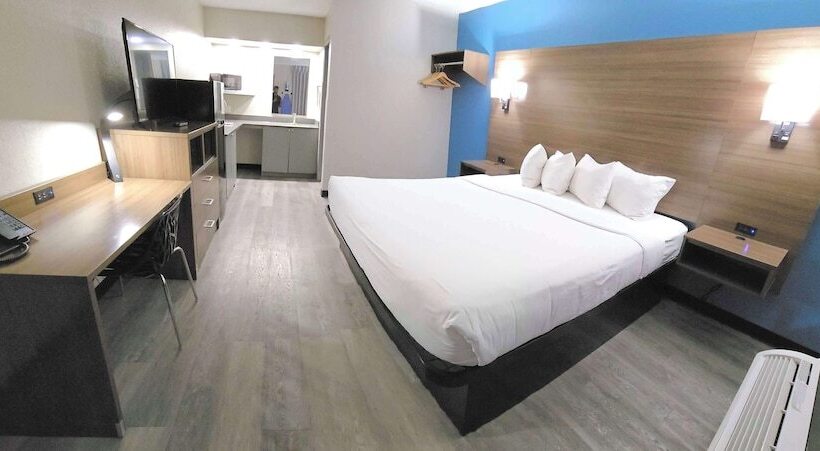 فندق Surestay Studio By Best Western Victoria