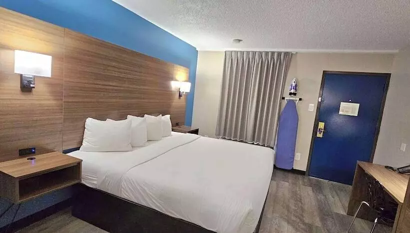 Hotelli Surestay Studio By Best Western Victoria