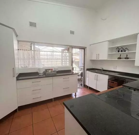 Majatalo Palm House Accomodation