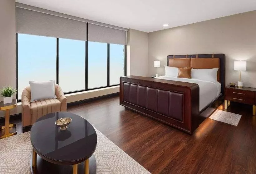 Legacy Hotel, Trademark Collection By Wyndham