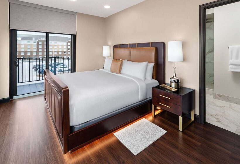 Legacy Hotel, Trademark Collection By Wyndham