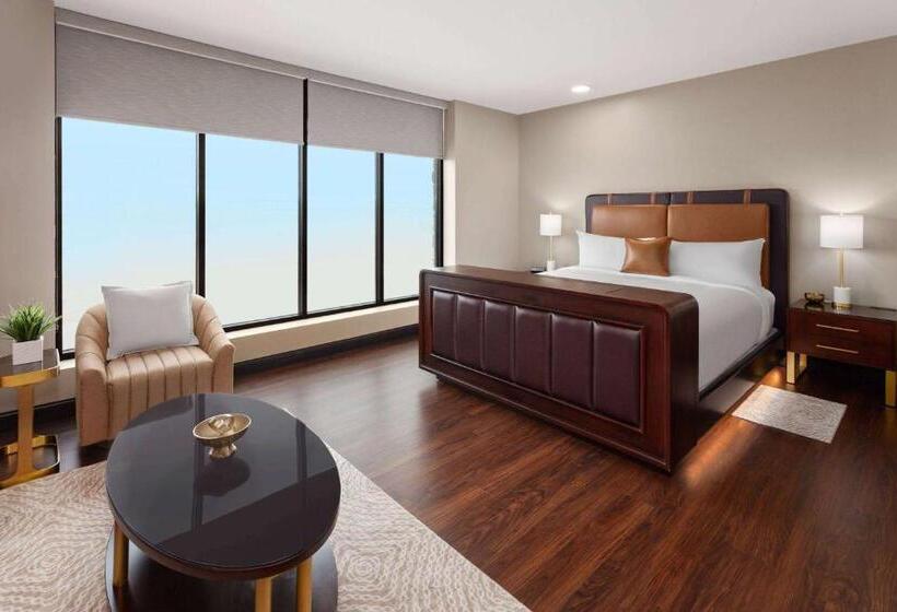 Legacy Hotel, Trademark Collection By Wyndham