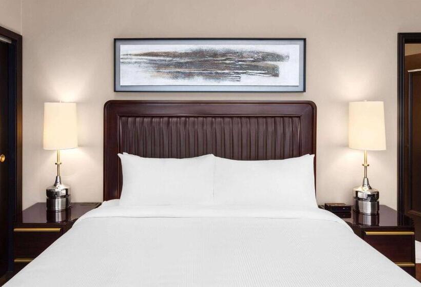 Legacy Hotel, Trademark Collection By Wyndham