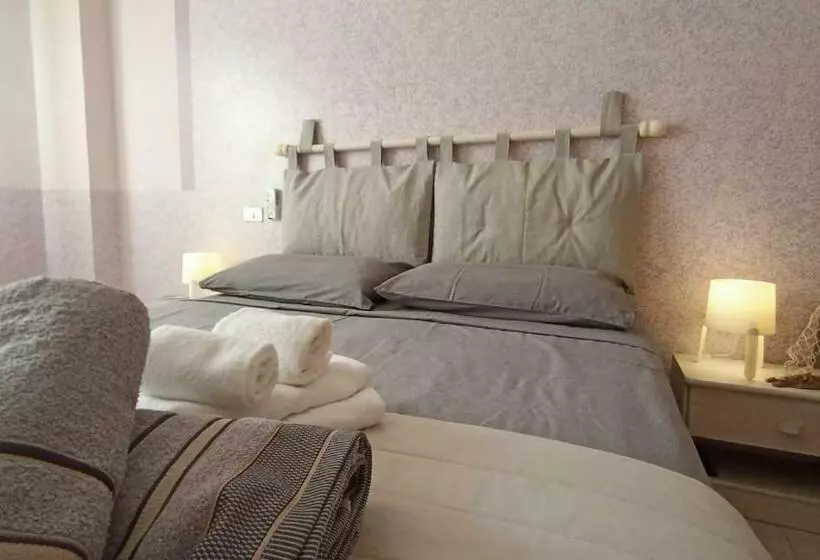 Aamiaismajoitus (B&B) Camera Coniglio A Lampedusa