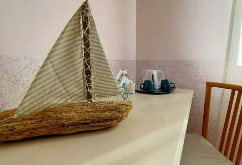 Aamiaismajoitus (B&B) Camera Coniglio A Lampedusa