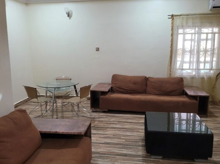 Dazzle Hotels And Apartments