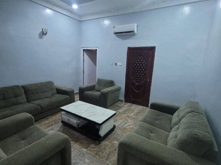 Dazzle Hotels And Apartments