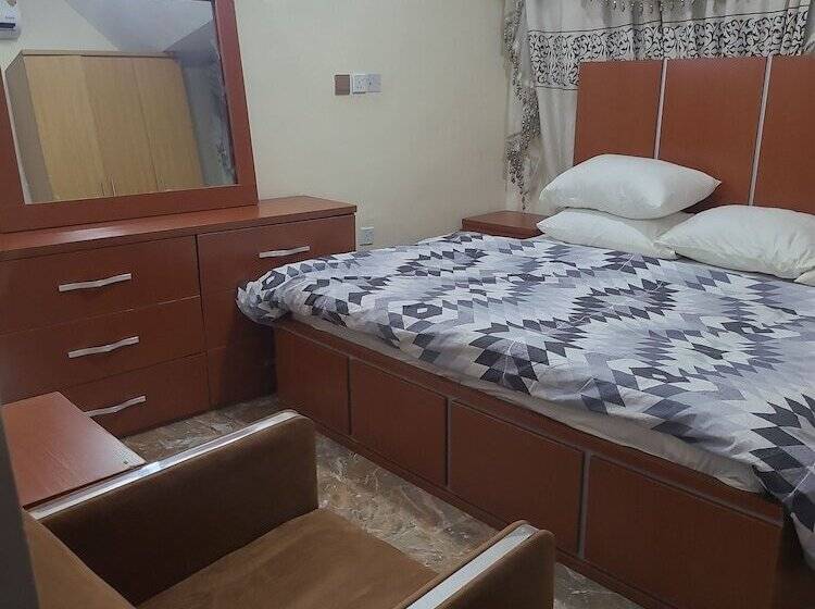 Dazzle Hotels And Apartments