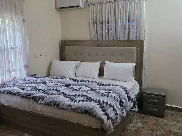 Dazzle Hotels And Apartments