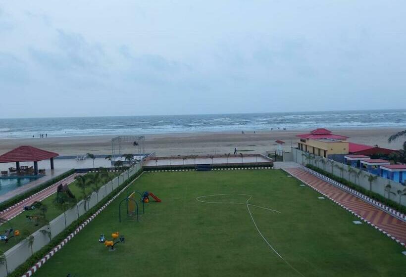 酒店 Silver Sand Eco Resort !! Beachfront !! With Biggest Pool And Huge Open Area !! Ideal For Weddings !