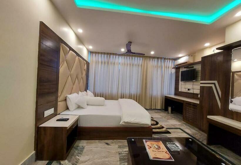 酒店 Silver Sand Eco Resort !! Beachfront !! With Biggest Pool And Huge Open Area !! Ideal For Weddings !