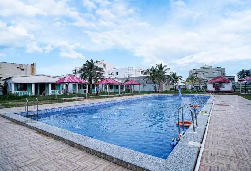 ホテル Silver Sand Eco Resort !! Beachfront !! With Biggest Pool And Huge Open Area !! Ideal For Weddings !