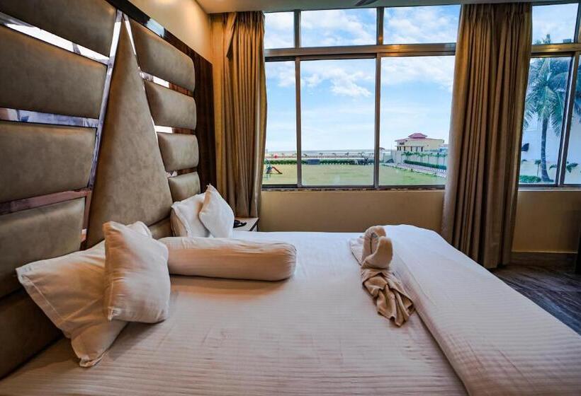 酒店 Silver Sand Eco Resort !! Beachfront !! With Biggest Pool And Huge Open Area !! Ideal For Weddings !