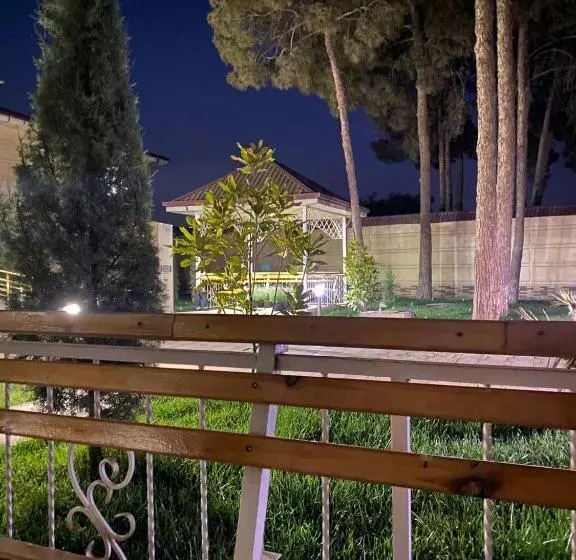 ホテル Tarmita Plaza