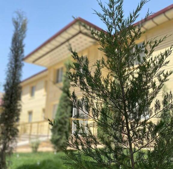 Szálloda Tarmita Plaza