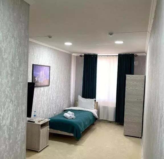 ホテル Tarmita Plaza