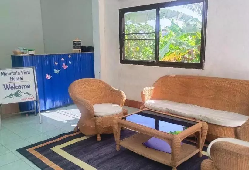 モーテル Mountain View Hostel   Krabi Airport Near Wat Thamsuea