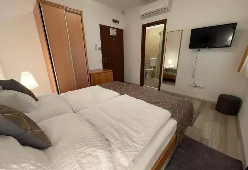 Majatalo Josephus Vendégház