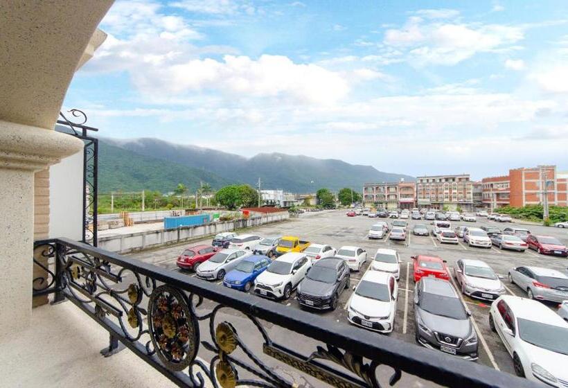 پانسیون Sunshine B&b