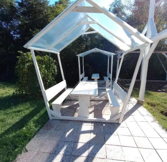 Pensiune Cazare Restaurant Casa Deni