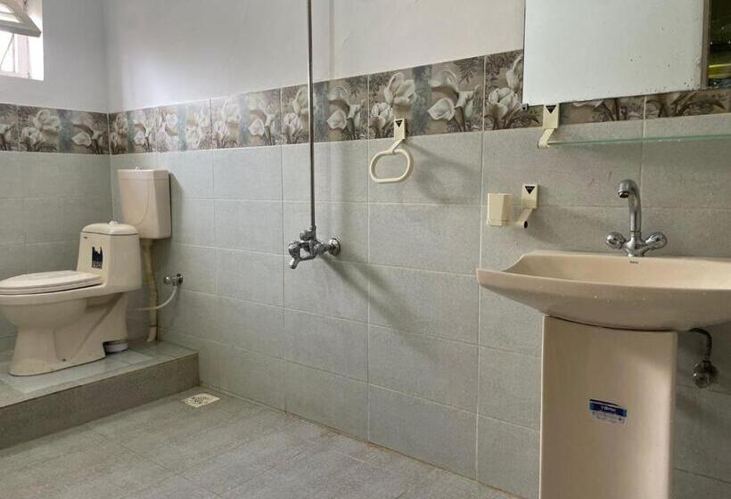 Skardu Saraye Hotel & Resort