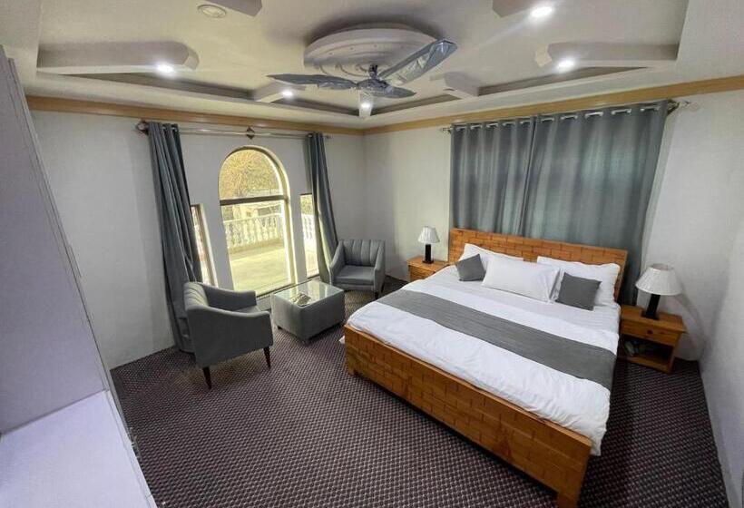 Skardu Saraye Hotel & Resort
