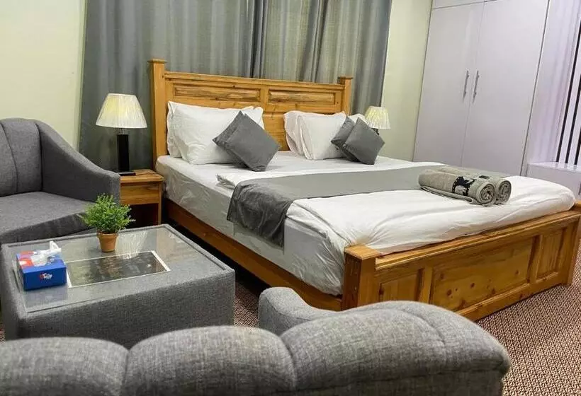 Skardu Saraye Hotel & Resort