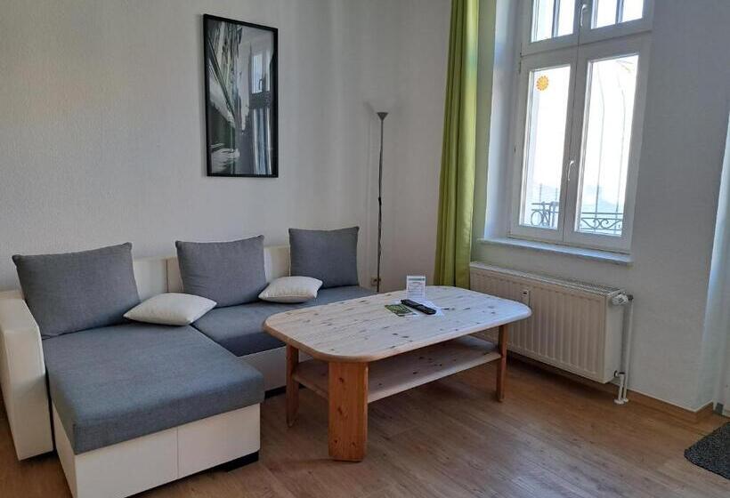 Apartment Hotel Schillerplatz