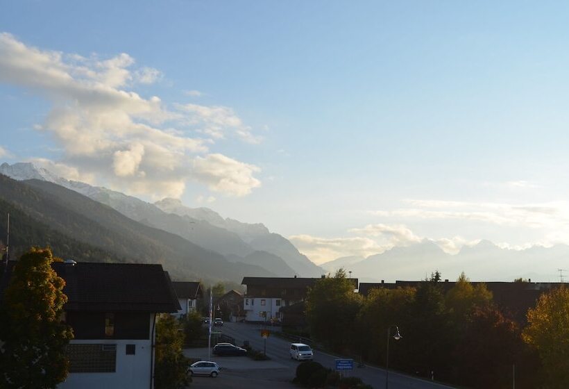 Hotel Alpchalet Schwanstein