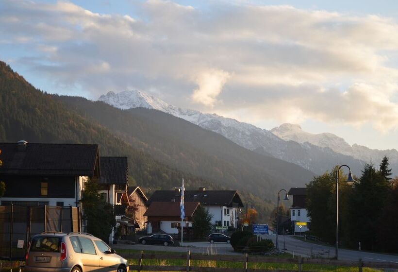 Hotel Alpchalet Schwanstein
