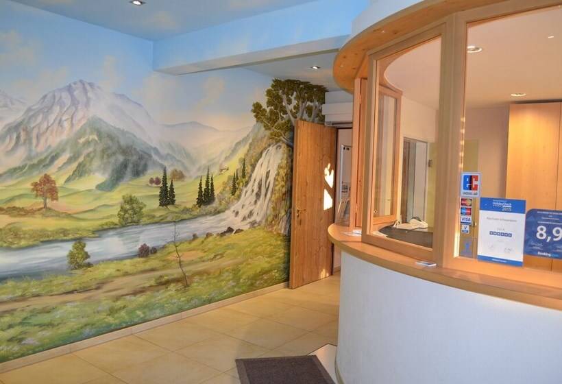 Hotel Alpchalet Schwanstein