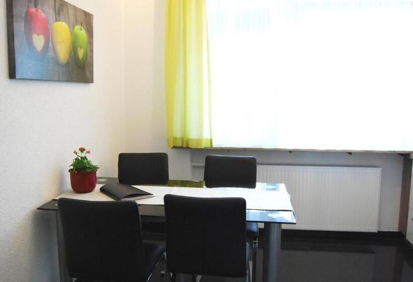 Отель Bed & Breakfast Outlet