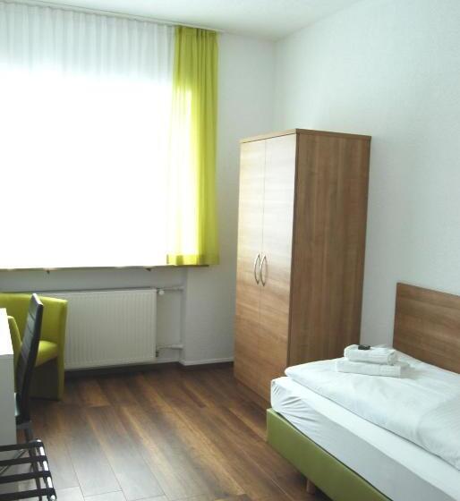 Отель Bed & Breakfast Outlet